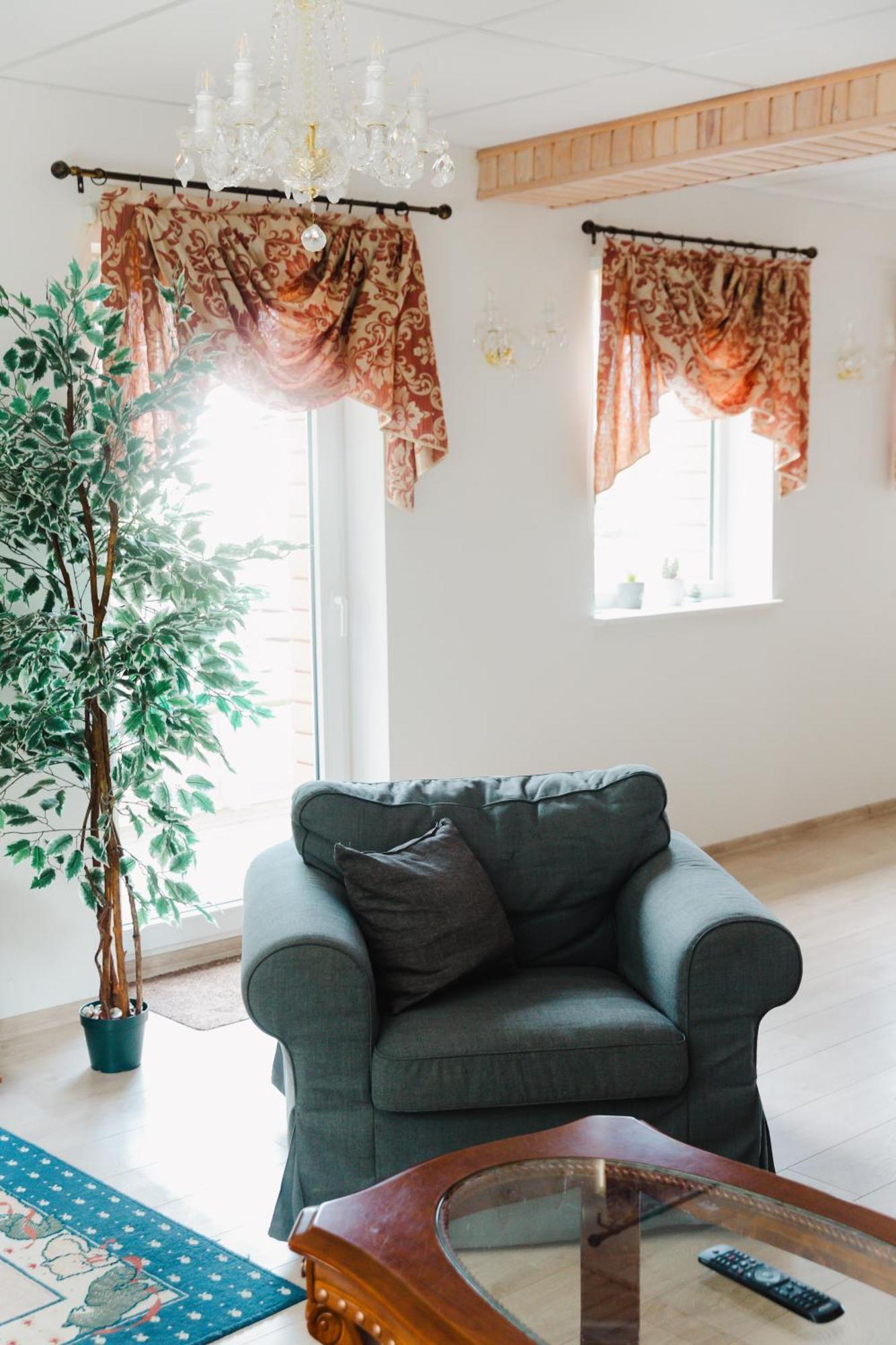 קורסארה Konrad Family Guesthouse מראה חיצוני תמונה