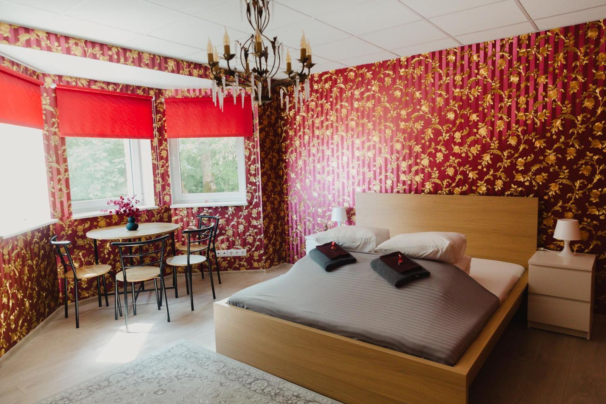 קורסארה Konrad Family Guesthouse מראה חיצוני תמונה